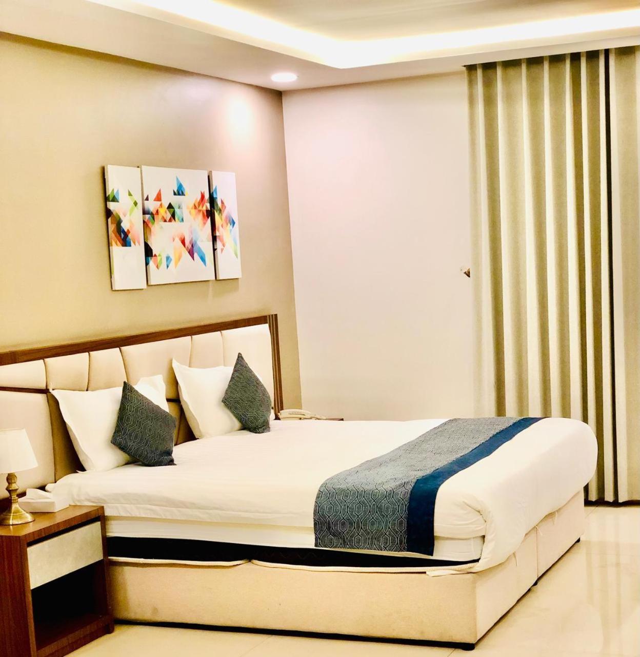 Al Jubail Remaz Suites Hotel מראה חיצוני תמונה
